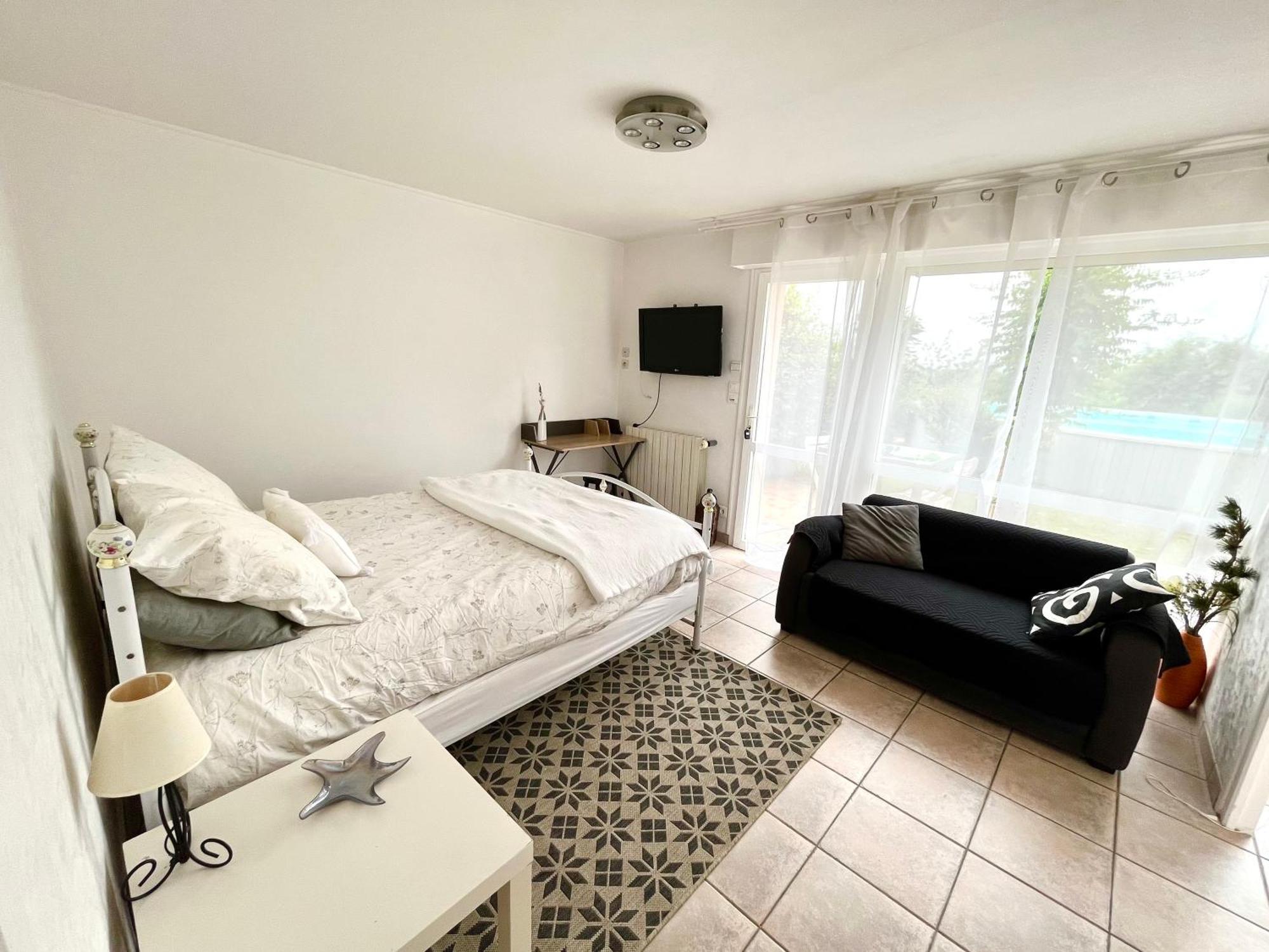 Chambre Avec Vue La Roche-Chalais Exterior foto